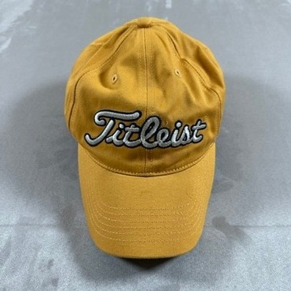 Titleist Golf Hat Mens OSFA Yellow Adjustable Strap Embroidered Logo Cap